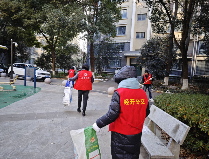 一二支部联合志愿活动.png